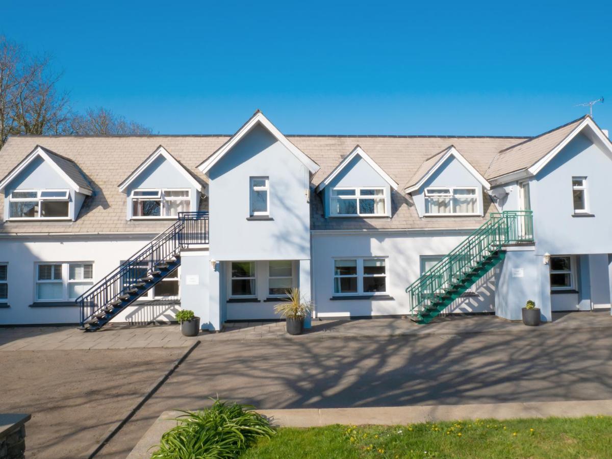 Ellingham Apartments, Bordeaux Harbour, Guernsey Vale Exterior foto