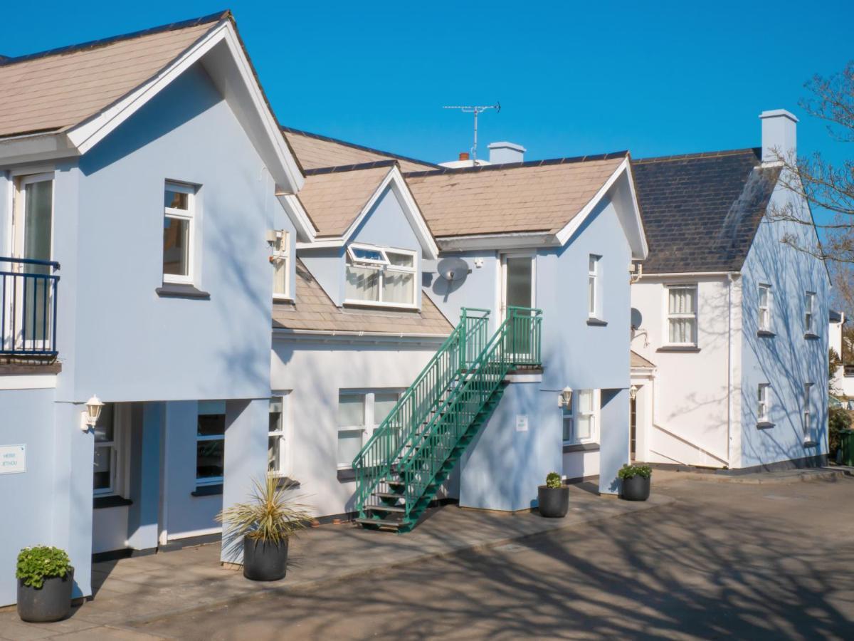 Ellingham Apartments, Bordeaux Harbour, Guernsey Vale Exterior foto